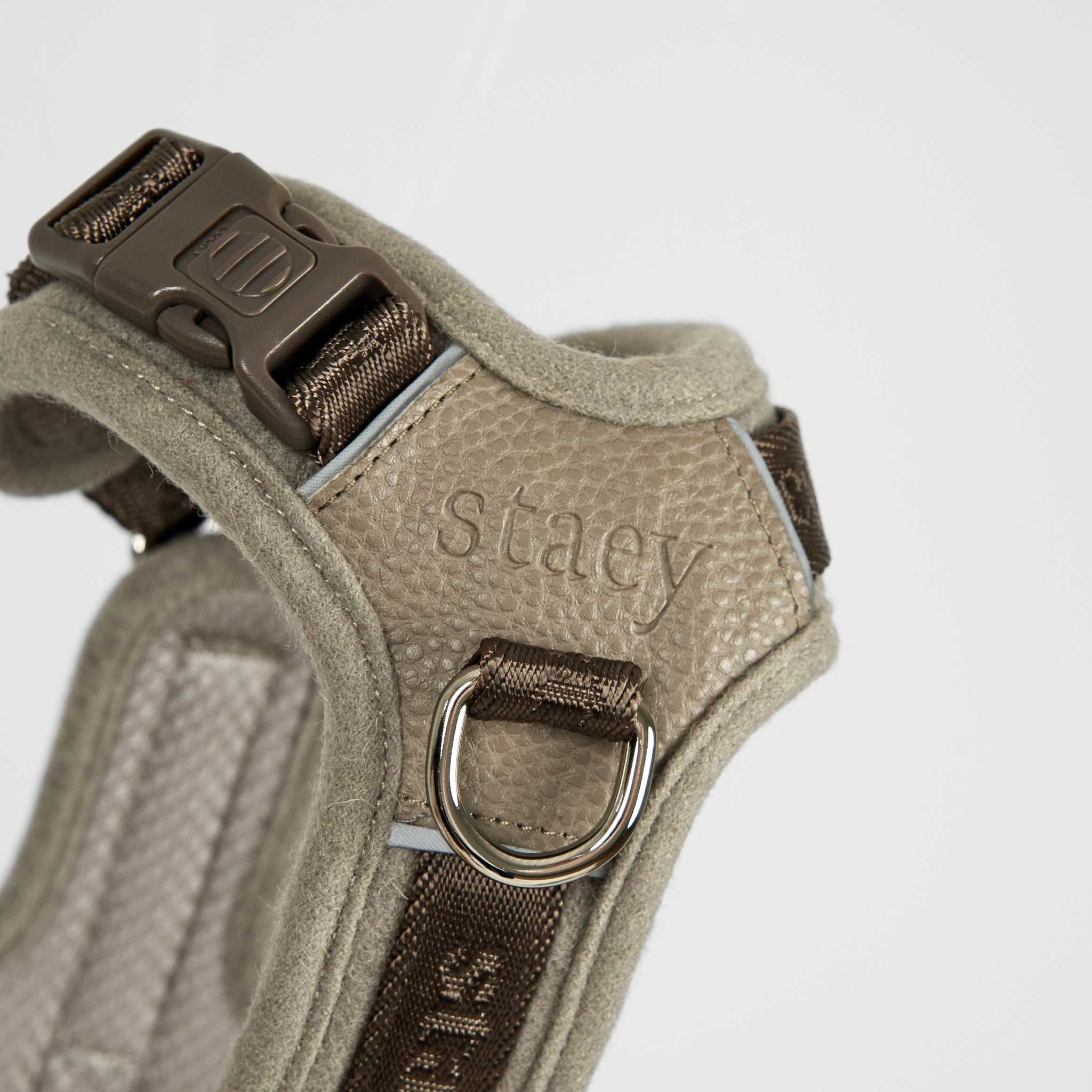Numa Hundsele | Sand