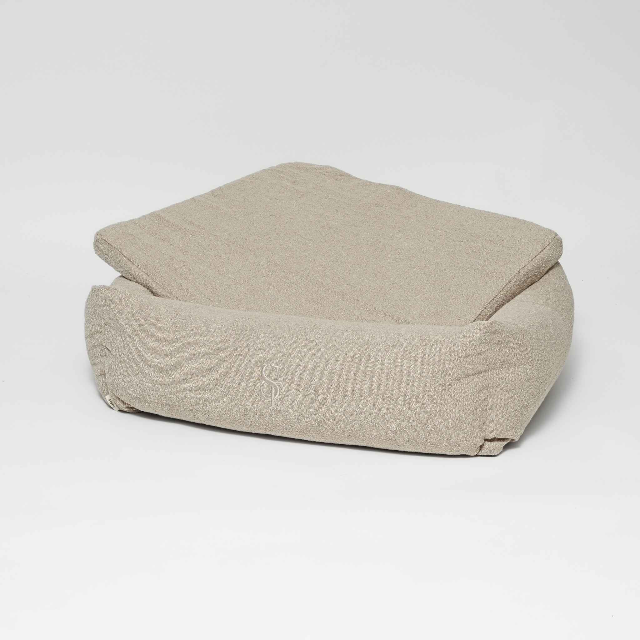Vera Dog Bed | Oat Bouclé