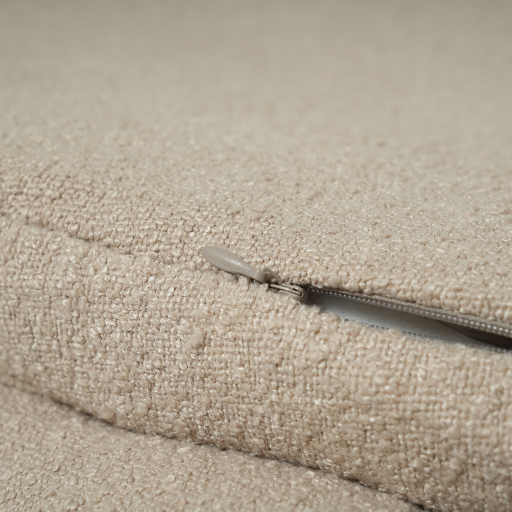 Vera Dog Bed | Oat Bouclé