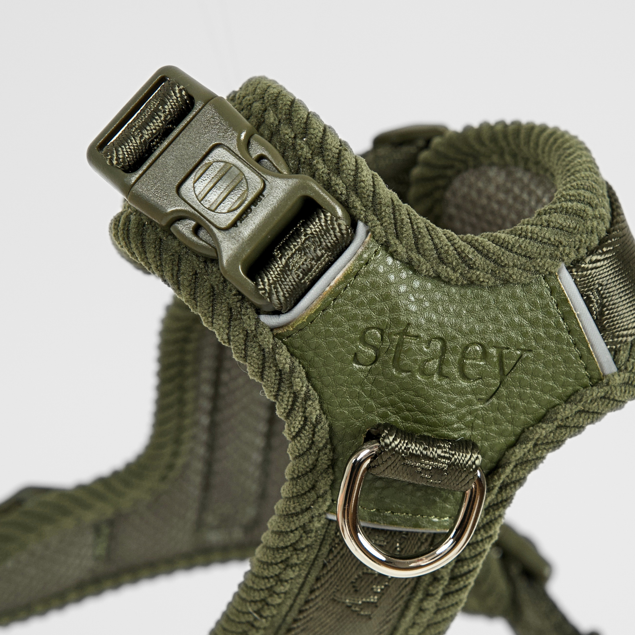 Numa hundsele | Moss green