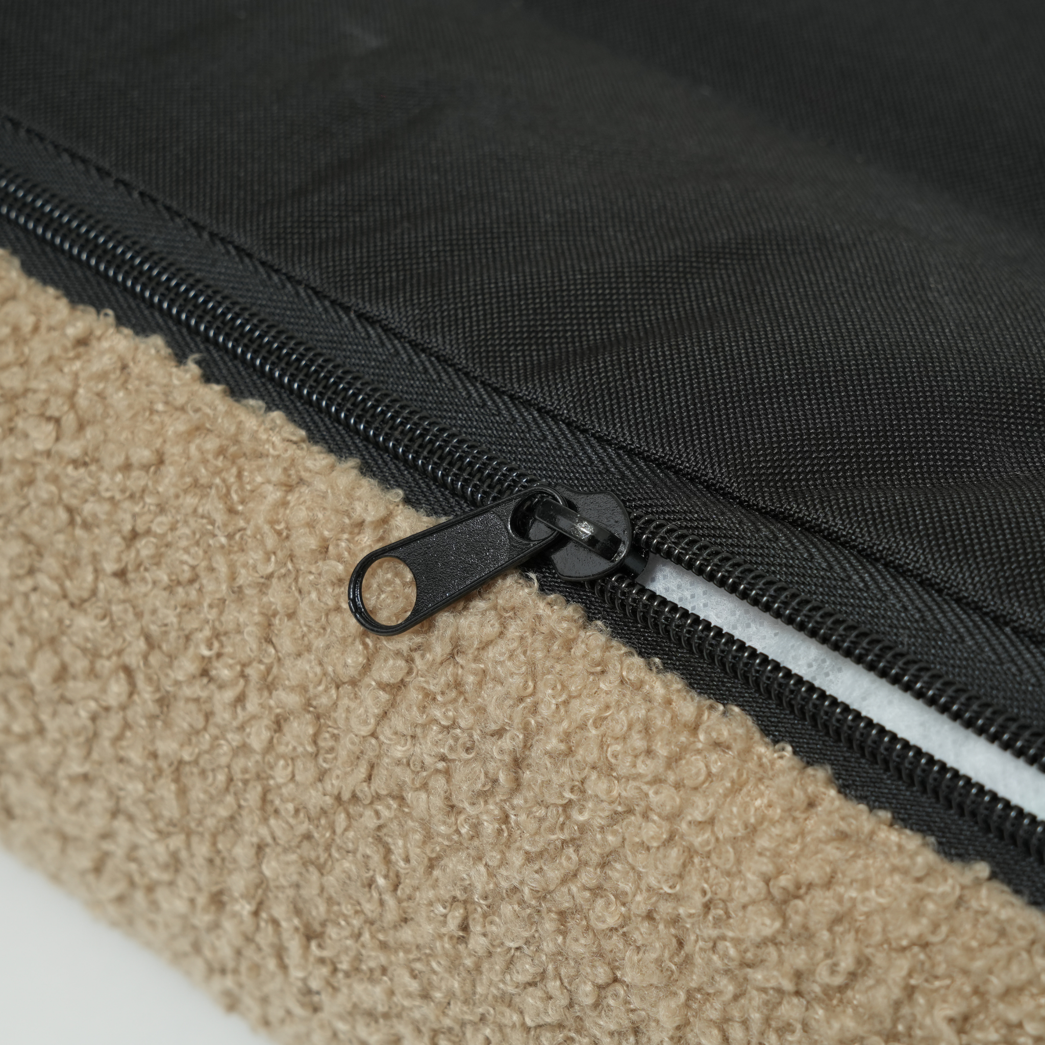 Karla Ortopedisk Hundsäng | Havre Bouclé