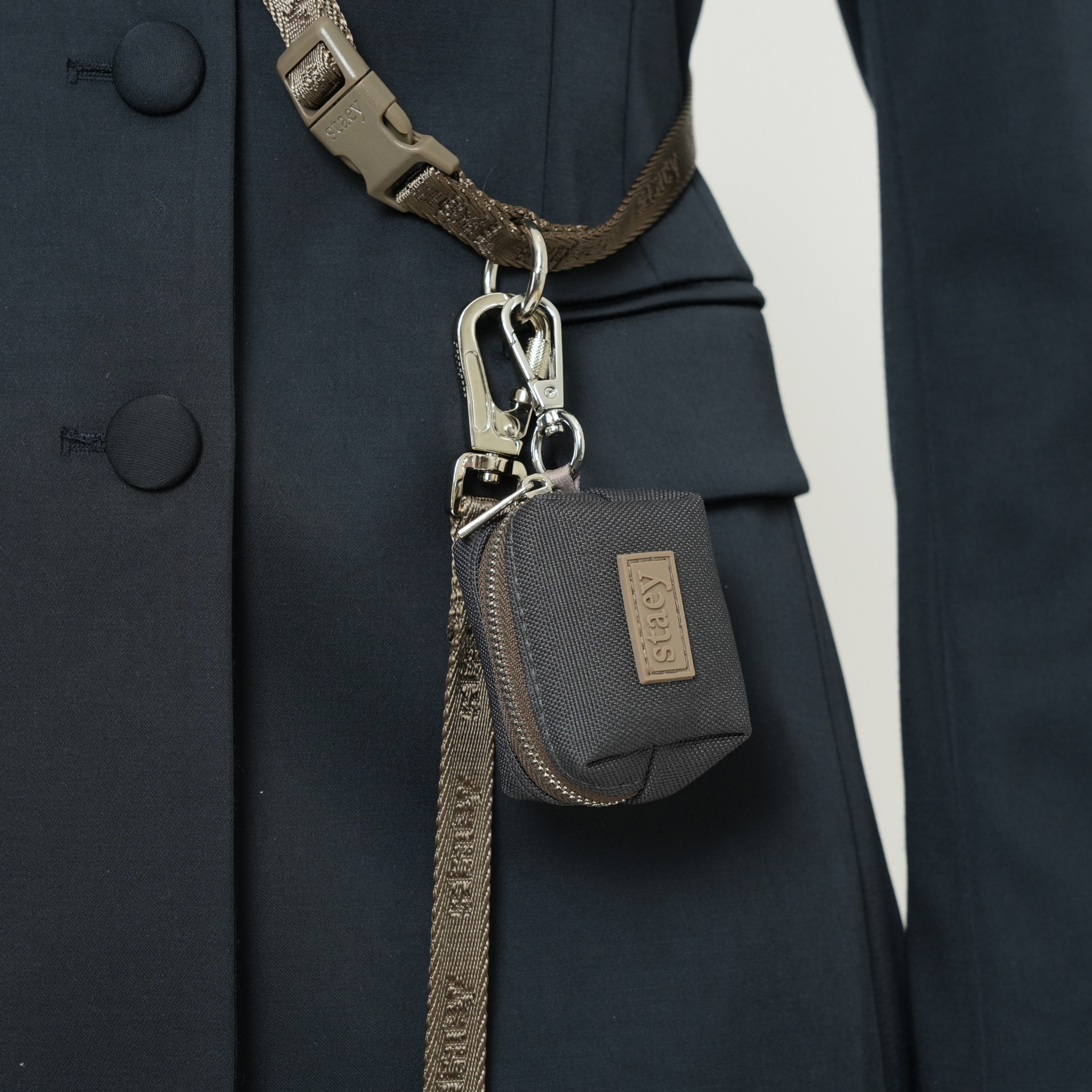 Elma Aktiv Bajspåshållare | Storm